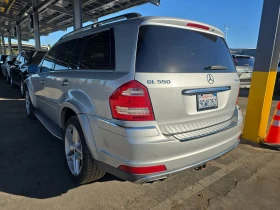     Mercedes-Benz GL 500 4MATIC* Harman/Kardon* * * * 