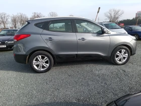 Hyundai IX35 1.7 Италия сервизна история , снимка 4