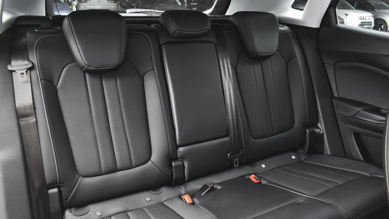 Opel Grandland X 1.6 Turbo Elegance Plug-in Hybrid4 4x4 Automatic, снимка 11 - Автомобили и джипове - 52079108