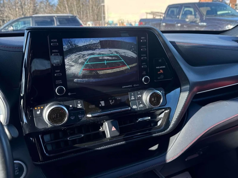 Toyota Highlander * XSE * CARFAX * БЕЗ ПЪРВОНАЧАЛНА ВНОСКА, снимка 11 - Автомобили и джипове - 52714693