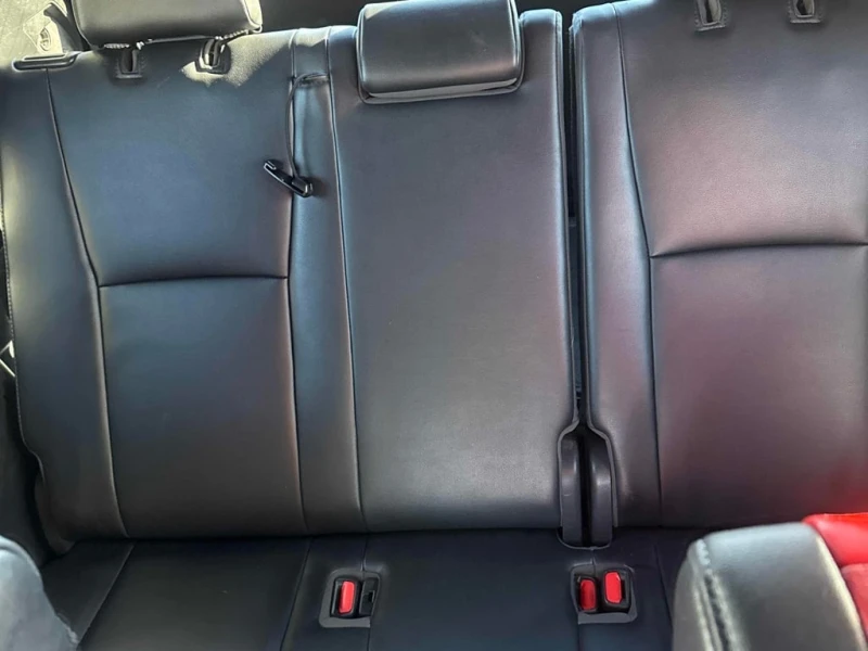 Toyota Highlander * XSE * CARFAX * БЕЗ ПЪРВОНАЧАЛНА ВНОСКА, снимка 12 - Автомобили и джипове - 52714693