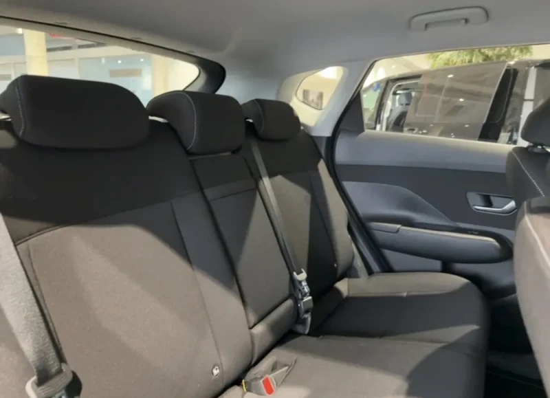 Hyundai Kona, снимка 12 - Автомобили и джипове - 53075624