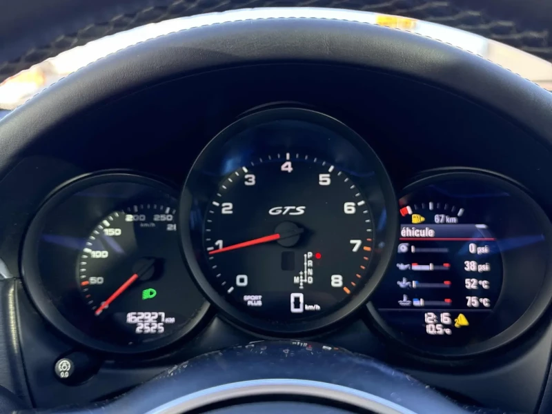 Porsche Macan GTS* PANOROOF* PREMIUM-SOUND* KEYLESS* , снимка 8 - Автомобили и джипове - 53234331