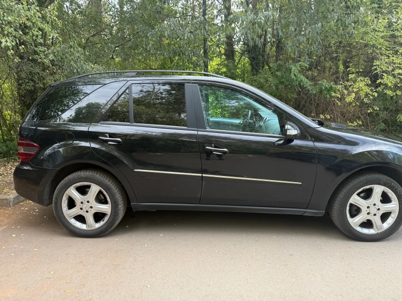 Mercedes-Benz ML 320, снимка 6 - Автомобили и джипове - 53383383