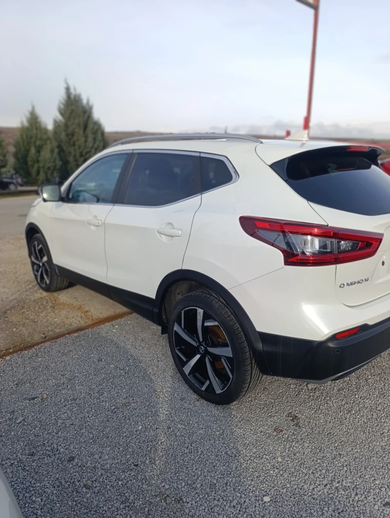 Nissan Qashqai 1.2 i* 097 000 KM* FULL EXTRA* COC* KTEO* Pano* 36, снимка 6 - Автомобили и джипове - 53417795