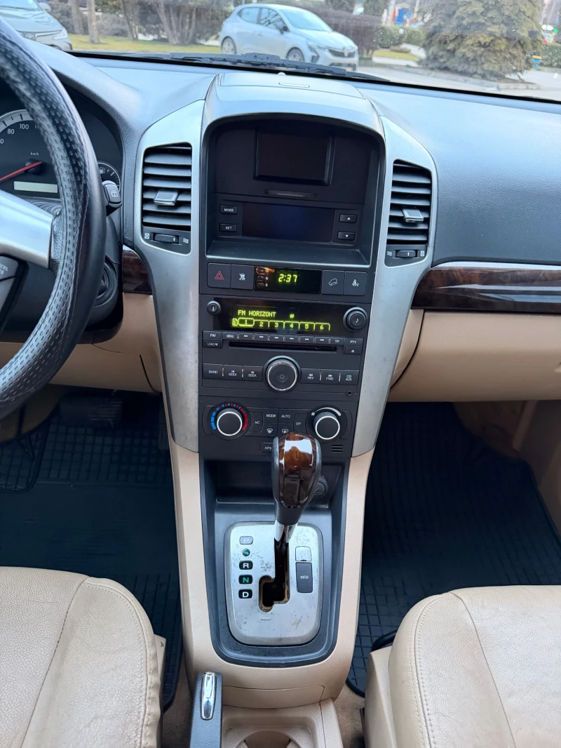 Chevrolet Captiva Газ.Инж  Автоматик , снимка 12 - Автомобили и джипове - 53598458