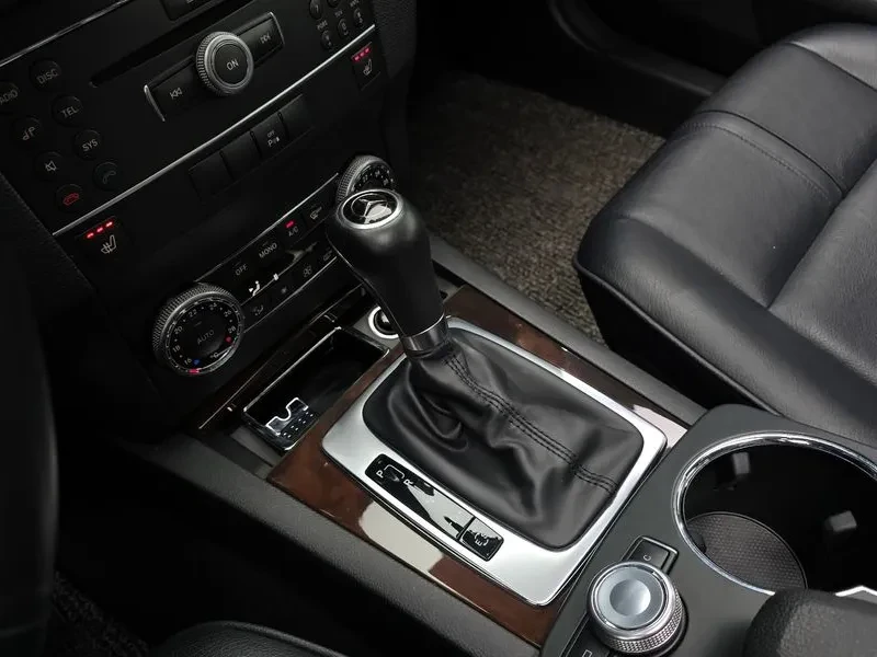 Mercedes-Benz GLK 220d CDI - изображение 9