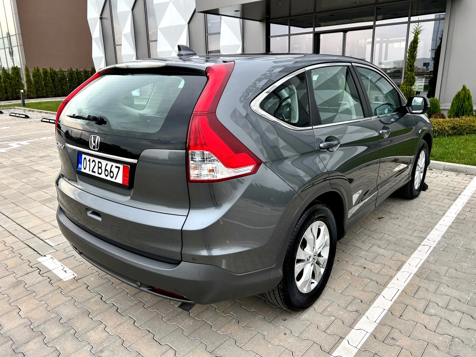 Honda Cr-v 2.2-I-DTEC-С.КНИЖКА-НАВИ-КАМЕРА-АЛКАНТАРА-ПАРКТРОН - изображение 5