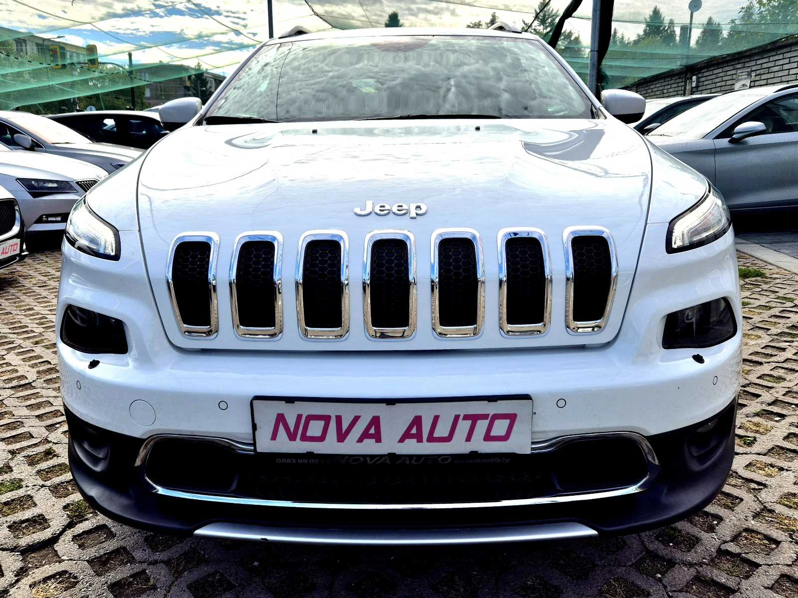 Jeep Cherokee 2.0D-LIMITED-AUTOMATIC - изображение 6