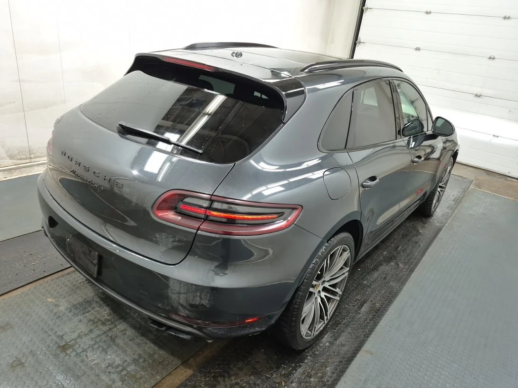 Porsche Macan * TURBO * CARFAX * БЕЗ ПЪРВОНАЧАЛНА ВНОСКА - изображение 3