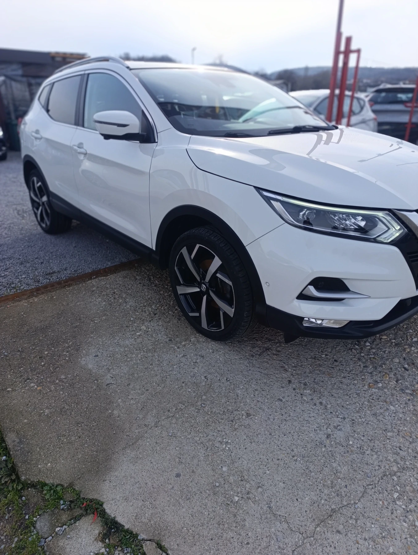 Nissan Qashqai 1.2 i* 097 000 KM* FULL EXTRA* COC* KTEO* Pano* 36 - изображение 3
