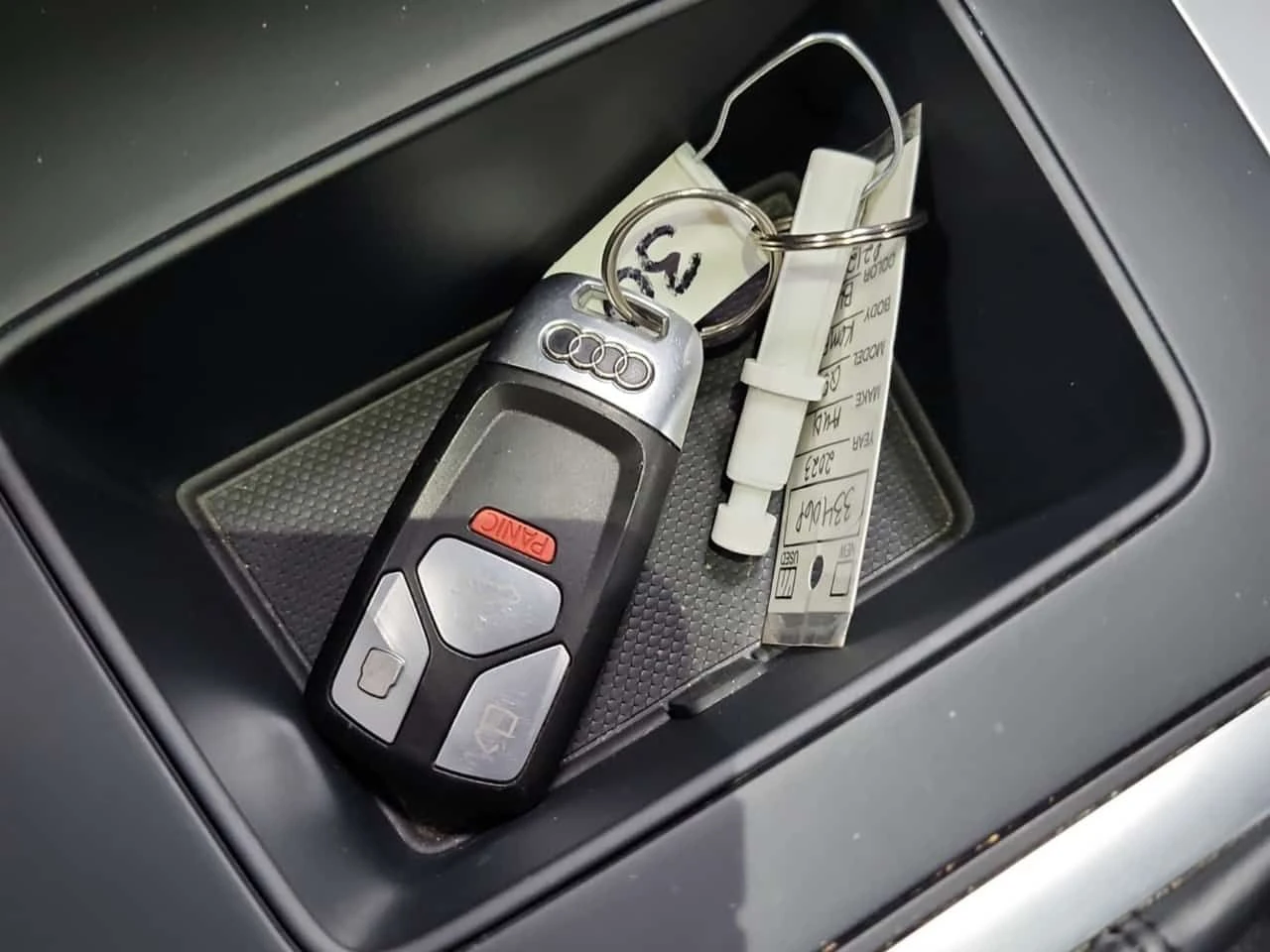 Audi Q5 Premium | QUATTRO | ACC | ПОДГРЕВИ | CARFAX - изображение 9