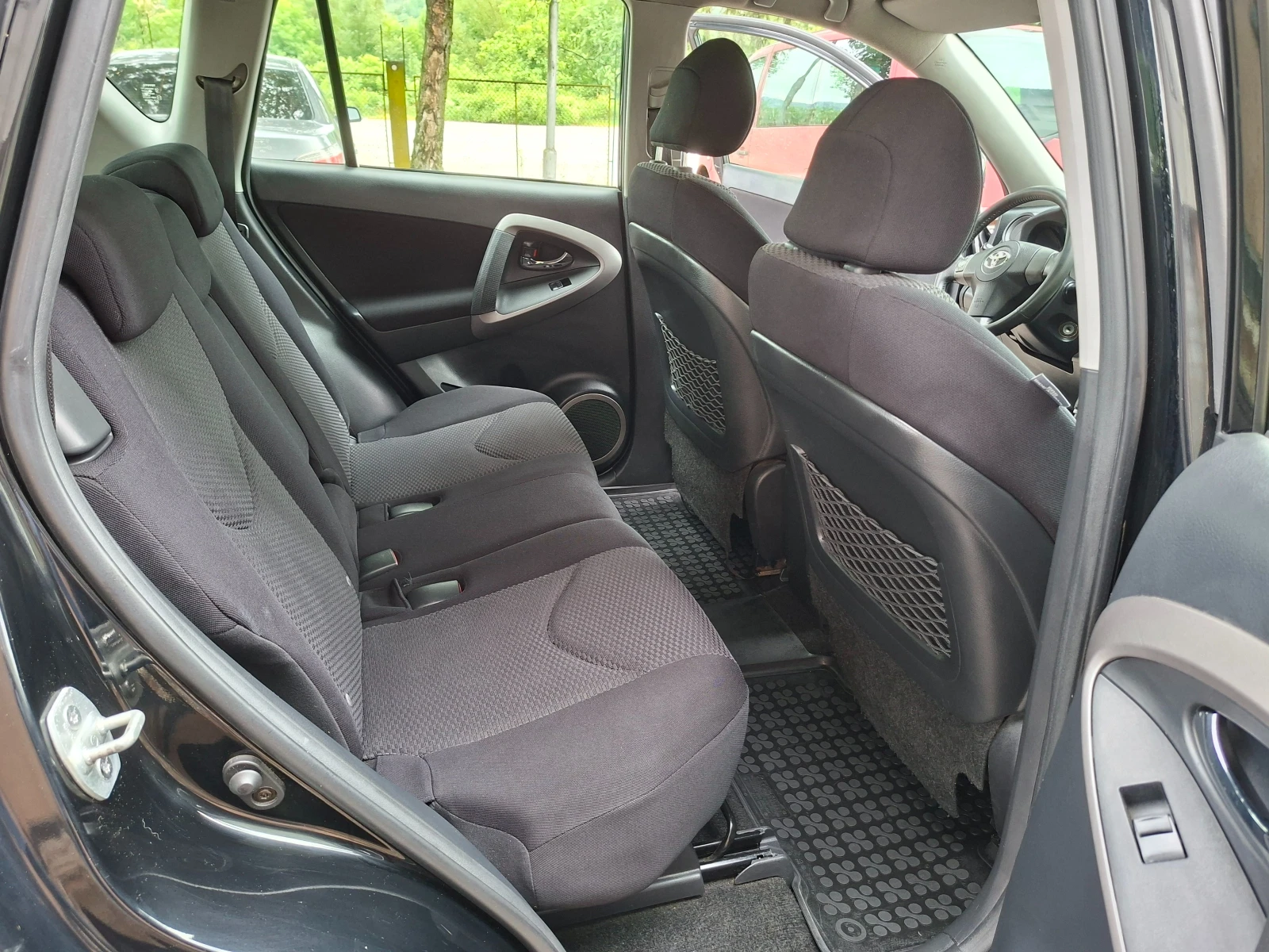 Toyota Rav4 2, 2D4D* KLIMA* 4X4, снимка 12 - Автомобили и джипове - 55033801