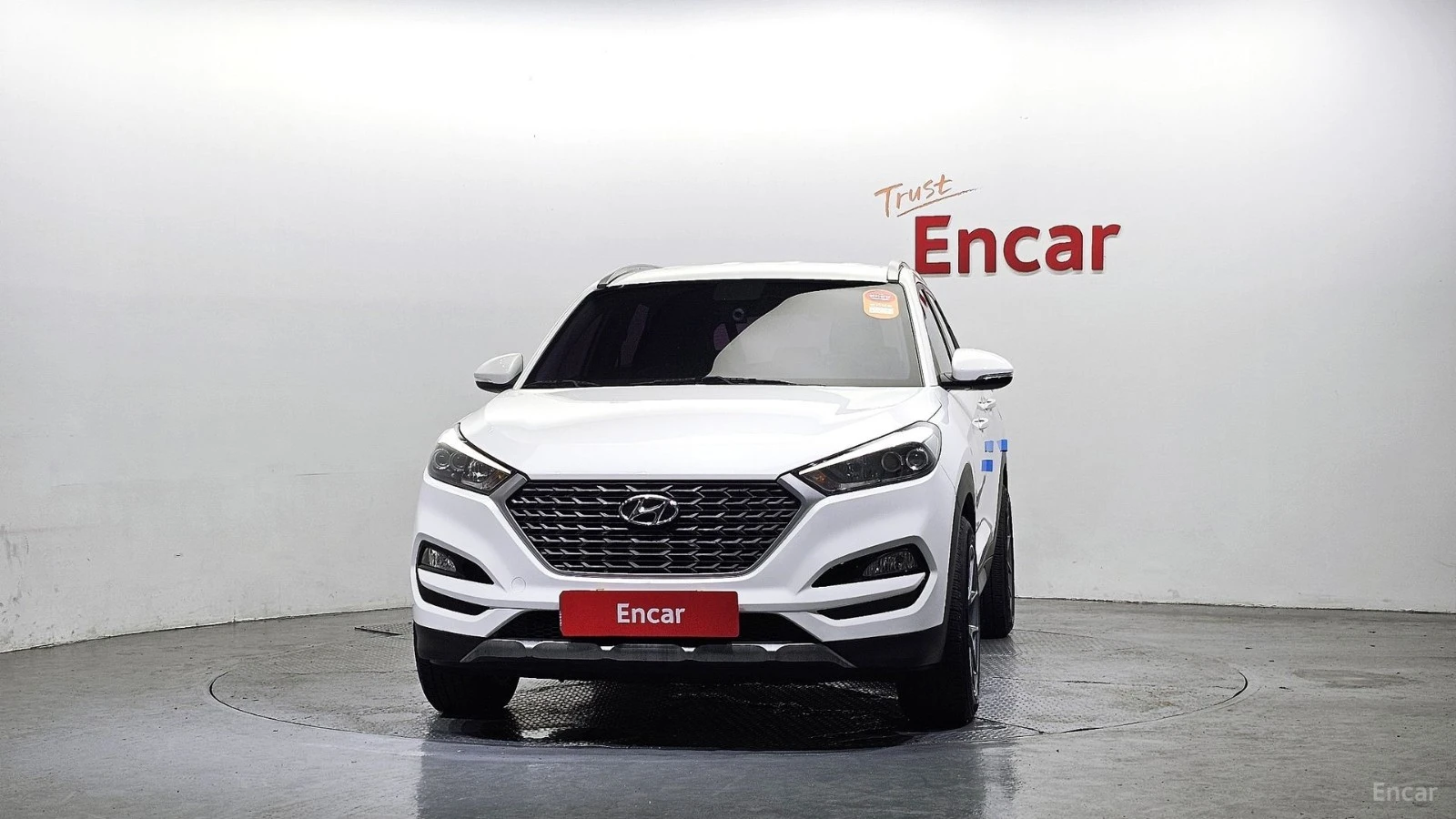 Hyundai Tucson Автокредит Цена до България, снимка 3 - Автомобили и джипове - 55478400