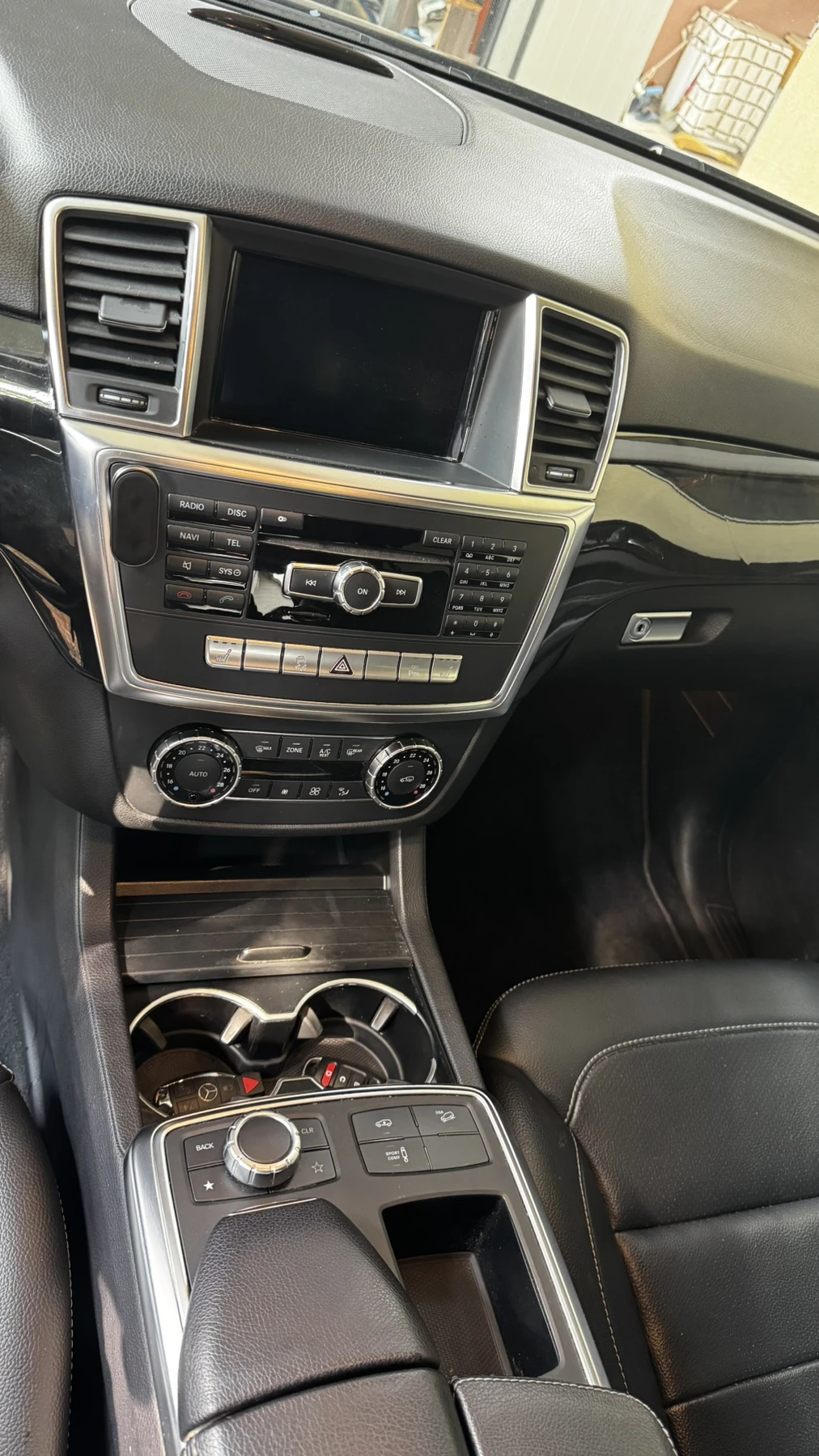 Mercedes-Benz ML 350 AMG 4MATIC BlueTEC , снимка 4 - Автомобили и джипове - 55655477