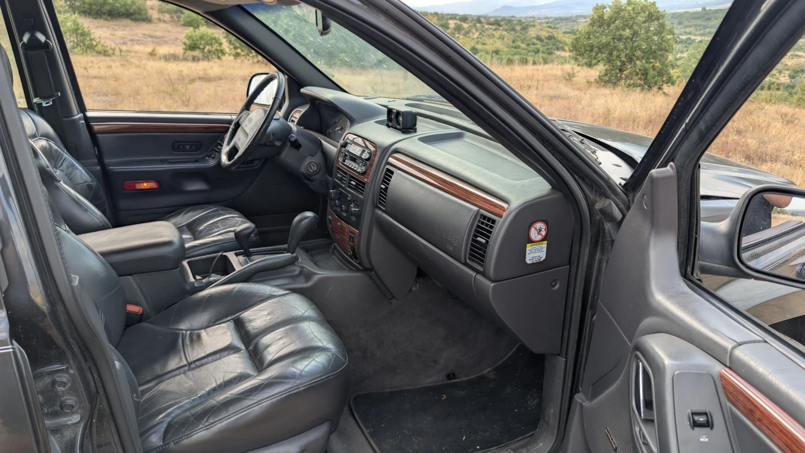 Jeep Grand cherokee 4.7 Quadra Drive 2, снимка 6 - Автомобили и джипове - 55681454