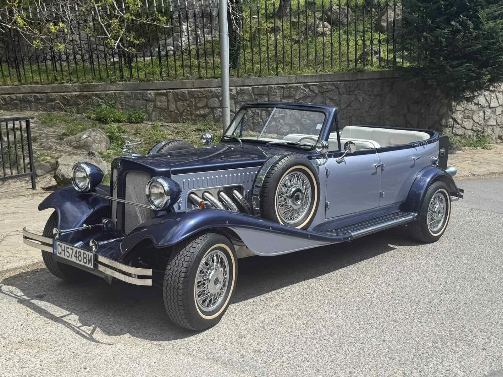 Други Друг Beauford , снимка 2 - Автомобили и джипове - 55905321