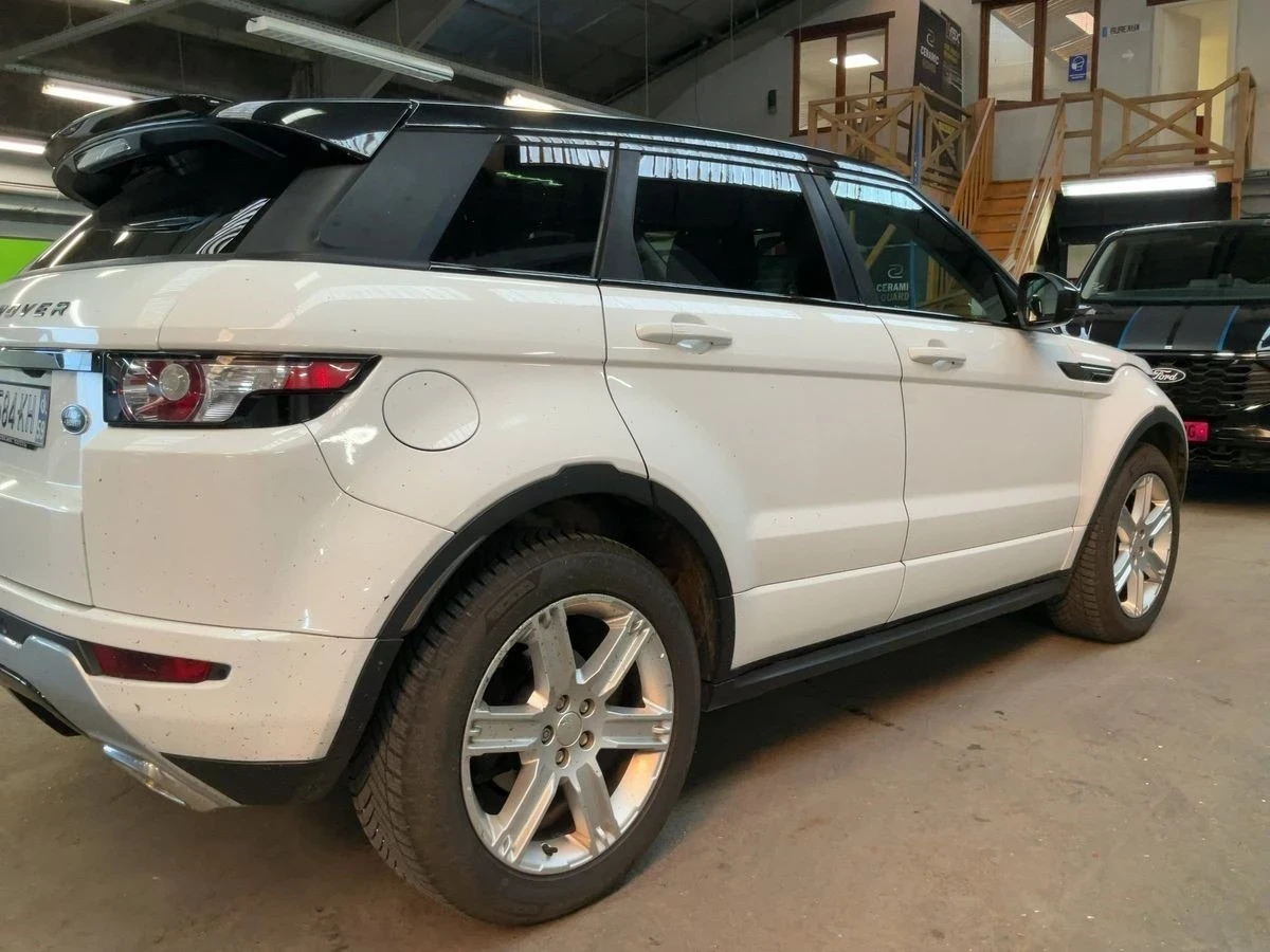 Land Rover Evoque 2.2 Dynamic, снимка 5 - Автомобили и джипове - 56426432