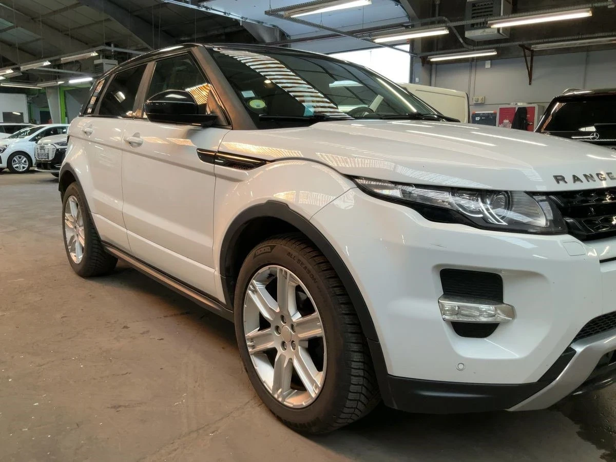 Land Rover Evoque 2.2 Dynamic, снимка 3 - Автомобили и джипове - 56426432