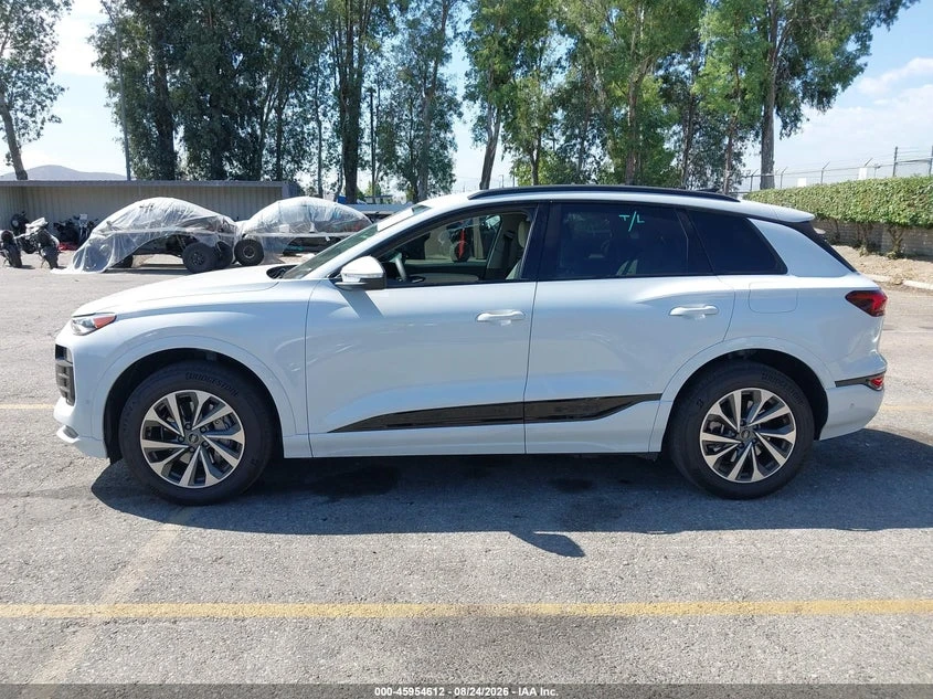 Audi Q6 E-Tron Premium Quattro, снимка 8 - Автомобили и джипове - 56565030