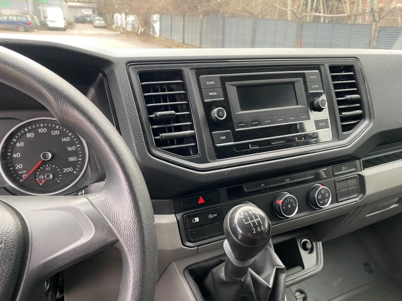 VW Crafter, снимка 12 - Бусове и автобуси - 53286044