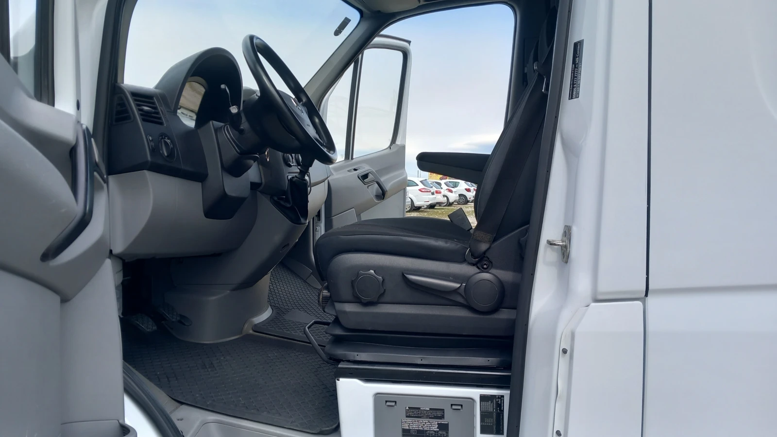Mercedes-Benz Sprinter 313CDI-EURO5/АВТОПИЛОТ/КАМЕРА/БЛУТУТ  - изображение 6