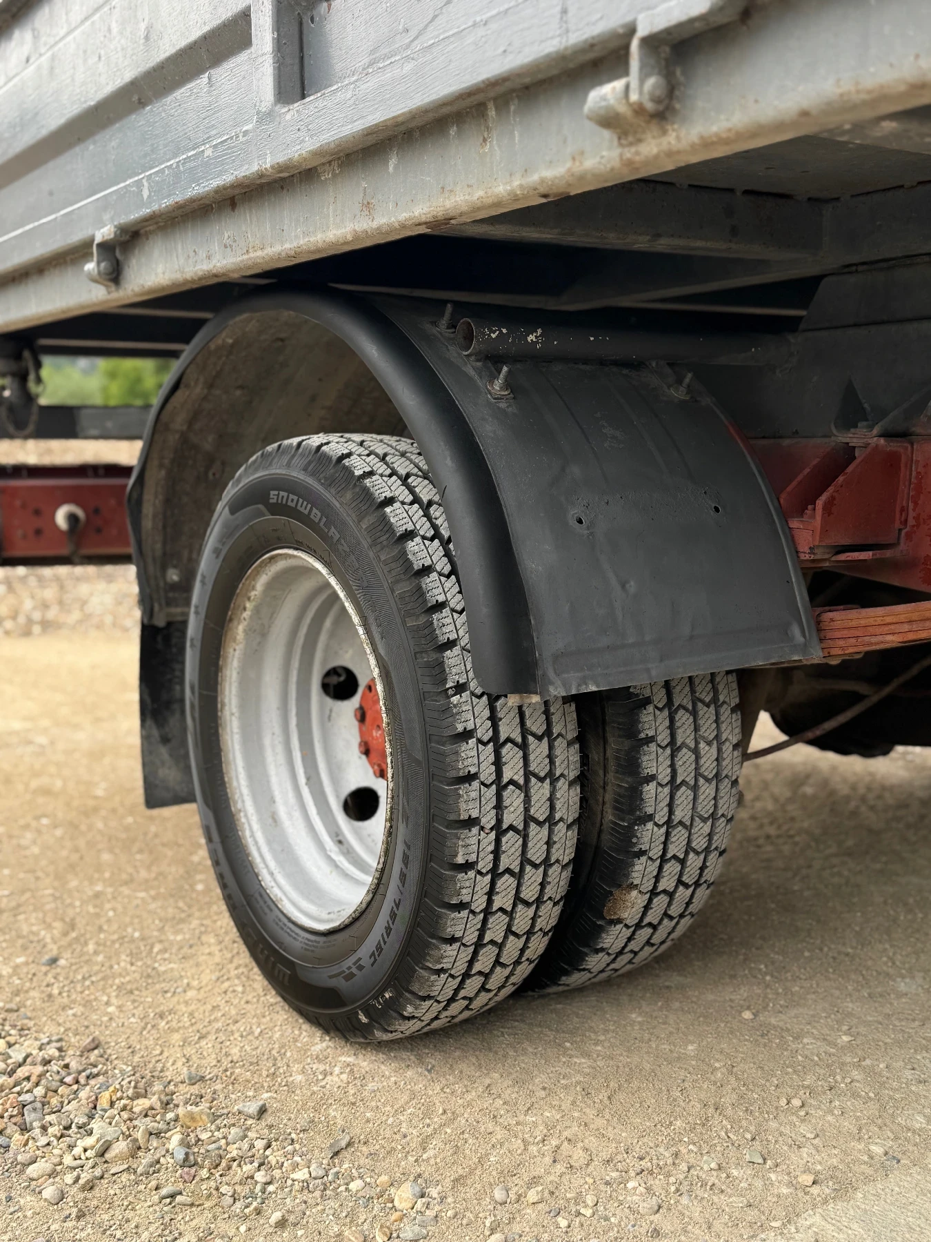 Iveco 35-8 Тристранен самосвал, снимка 16 - Бусове и автобуси - 55589444