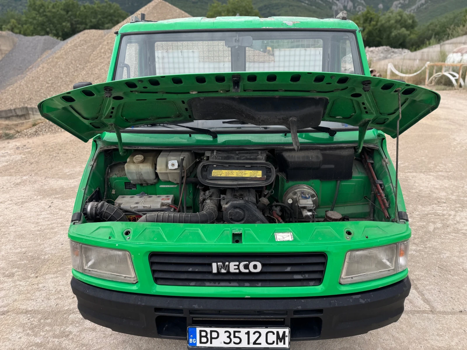 Iveco 35-8 Тристранен самосвал, снимка 9 - Бусове и автобуси - 55589444