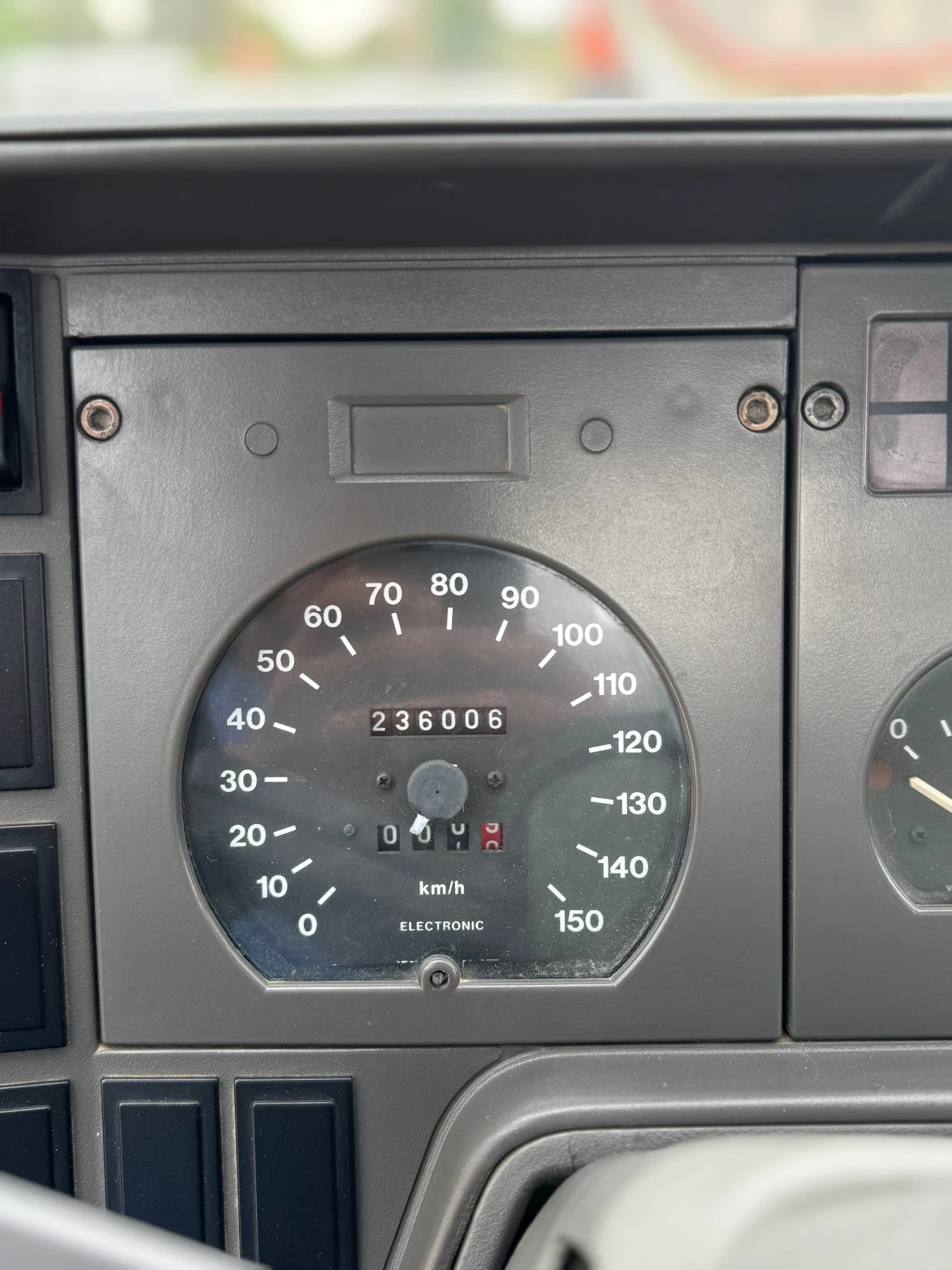 Iveco 35-8 Тристранен самосвал, снимка 15 - Бусове и автобуси - 55589444