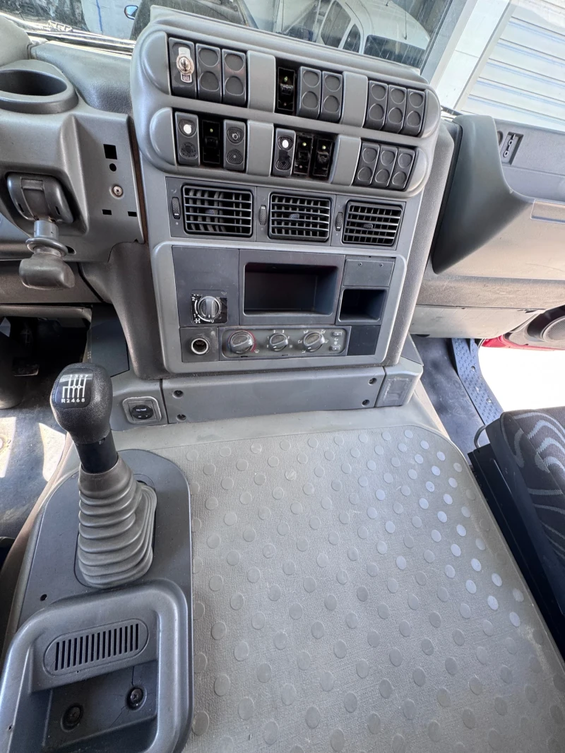 Iveco Trakker, снимка 7 - Камиони - 52101056
