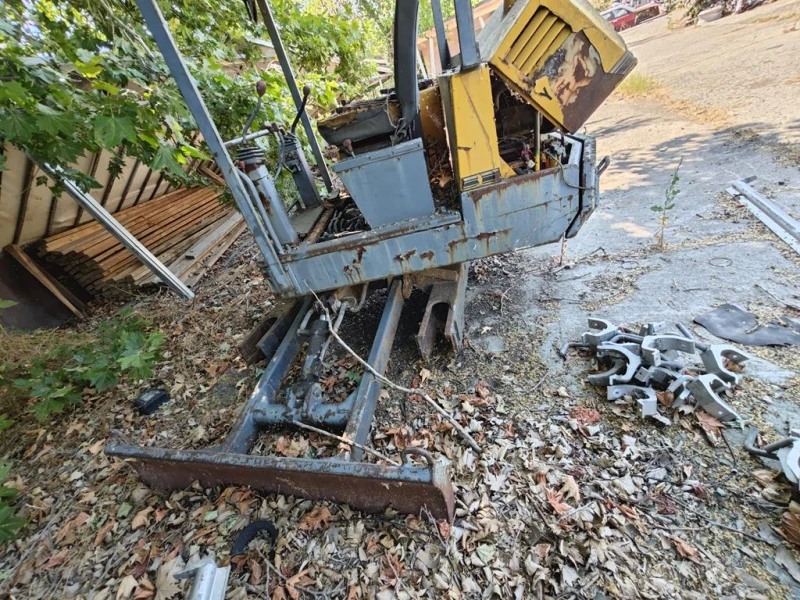 Багер Yanmar YB-351, снимка 6 - Индустриална техника - 37116132