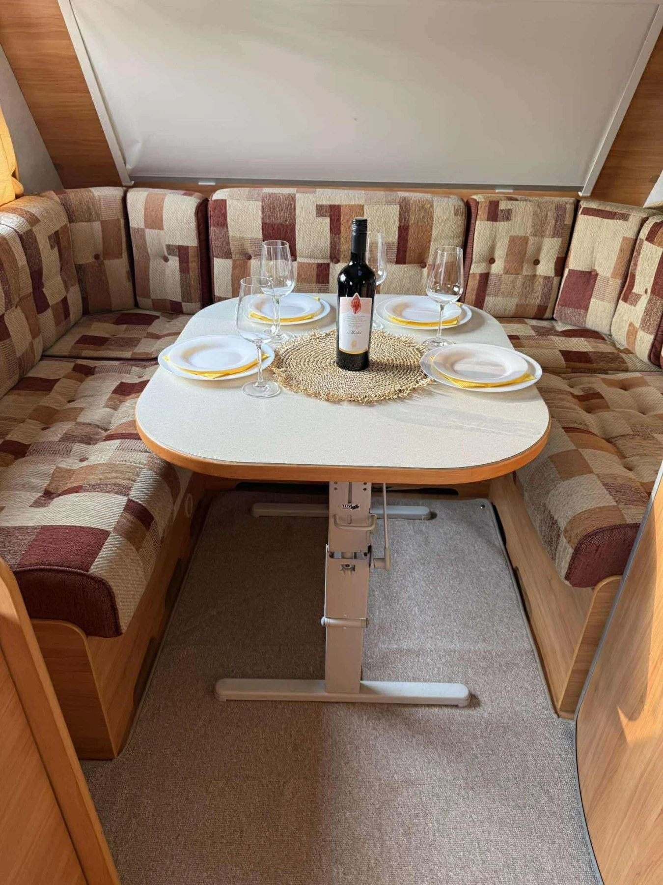 Каравана Adria Adora 532 UK, снимка 1