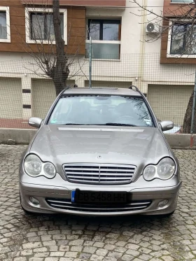 Mercedes-Benz C 200, снимка 4