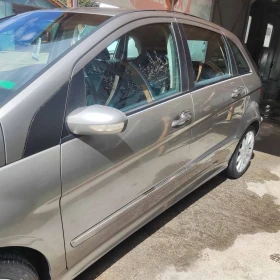 Mercedes-Benz B 170, снимка 8