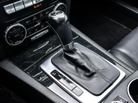 Mercedes-Benz C 300 4MATIC / ПОДГРЕВИ / ПАНОРАМА / ОТ ПРЕДСТАВИТЕЛСТВО, снимка 12