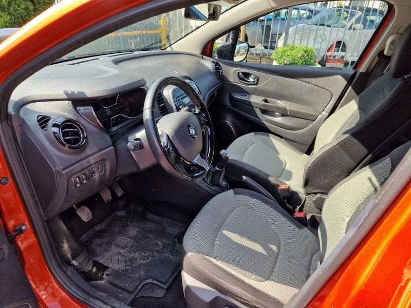 Renault Captur 0.9TCE EURO6B , снимка 7 - Автомобили и джипове - 41660302