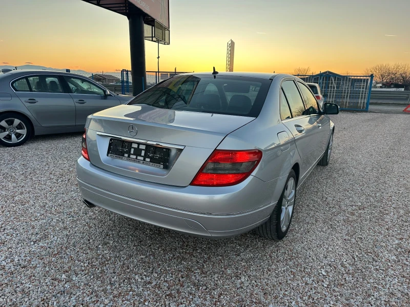 Mercedes-Benz C 200 Компресор, AVANTGARDE, НАВИ, снимка 6 - Автомобили и джипове - 46156814