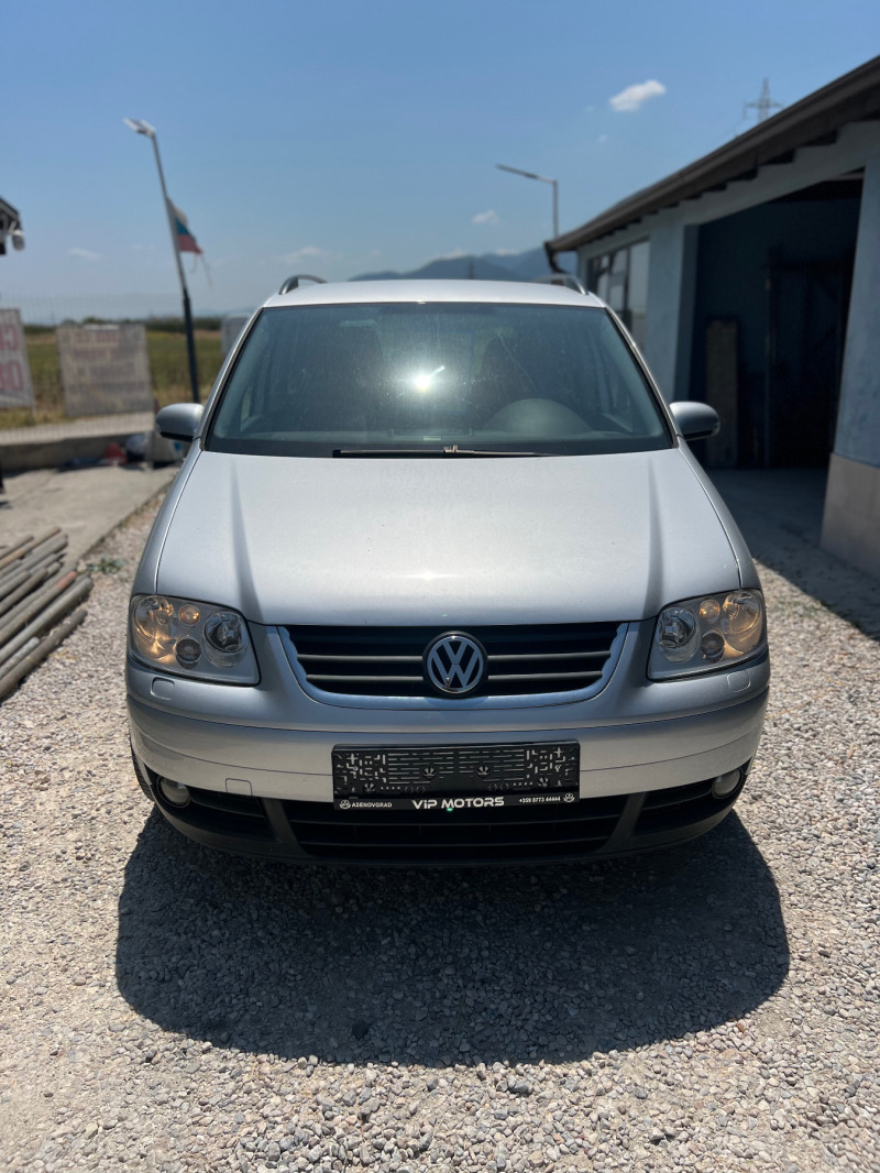 VW Touran 2.0 140кс , снимка 1 - Автомобили и джипове - 46612115