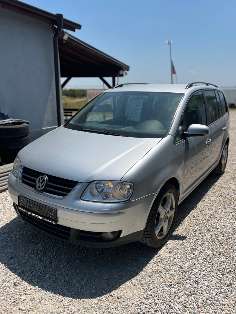 VW Touran 2.0 140кс , снимка 1 - Автомобили и джипове - 46612115