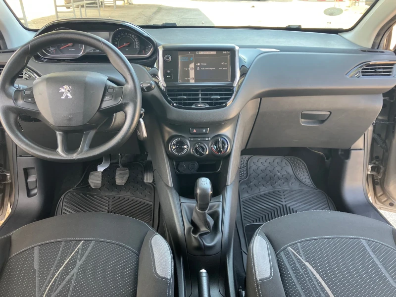 Peugeot 208 1.4-HDI-68kc, снимка 9 - Автомобили и джипове - 47314356