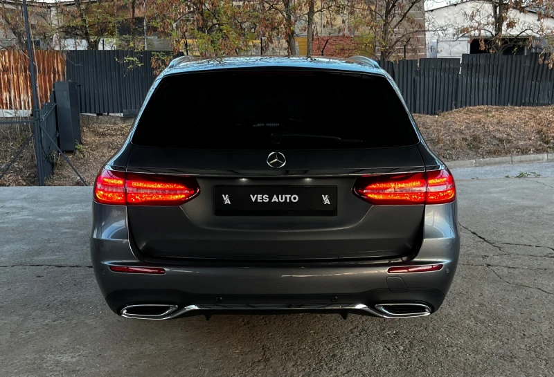 Mercedes-Benz E 220 AMG/Camera/Burm/Distronic, снимка 6 - Автомобили и джипове - 47707881