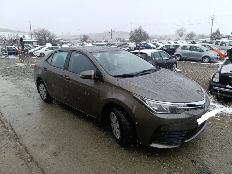 Toyota Corolla, снимка 5 - Автомобили и джипове - 48643773