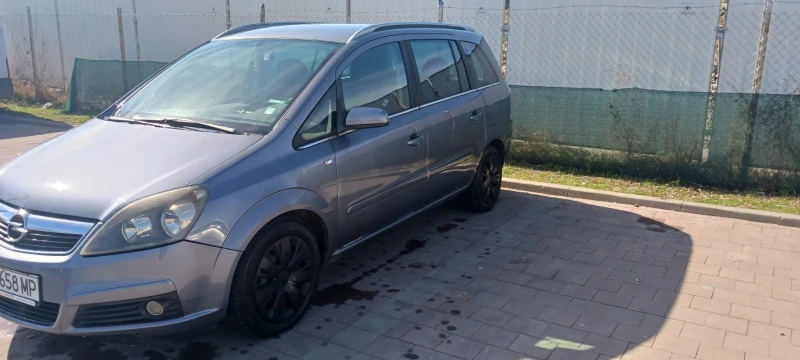 Opel Zafira, снимка 3 - Автомобили и джипове - 49420739