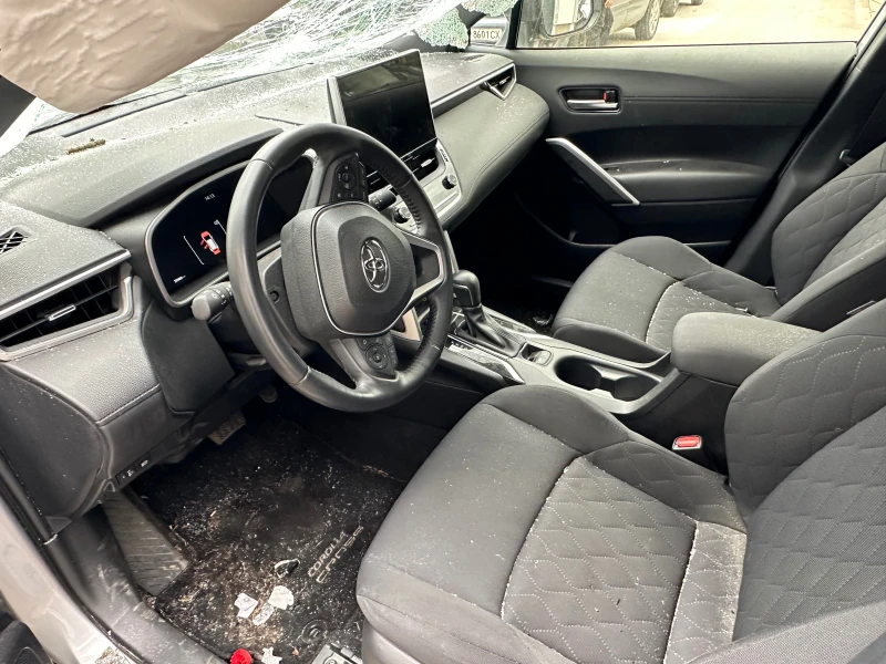 Toyota Corolla Cross 2.0 -Хибрид-2 Броя, снимка 10 - Автомобили и джипове - 51355332