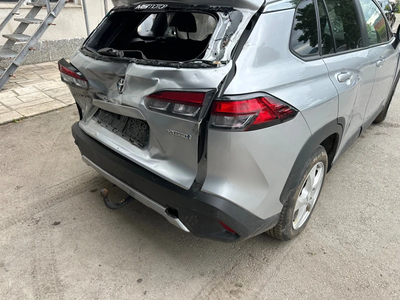 Toyota Corolla Cross 2.0 -Хибрид-2 Броя, снимка 9 - Автомобили и джипове - 51355332