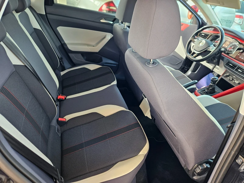 VW Polo  39500km100% оригинални километри, снимка 6 - Автомобили и джипове - 52080234