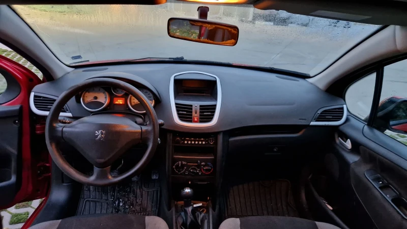 Peugeot 207 1.4 i, снимка 5 - Автомобили и джипове - 52598002