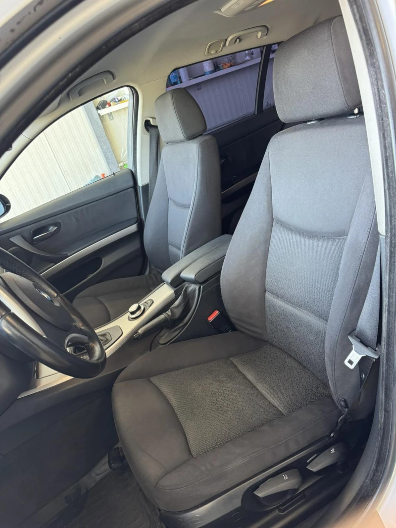 BMW 320 D, снимка 7 - Автомобили и джипове - 52802179