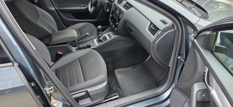 Skoda Octavia, снимка 6 - Автомобили и джипове - 53087785