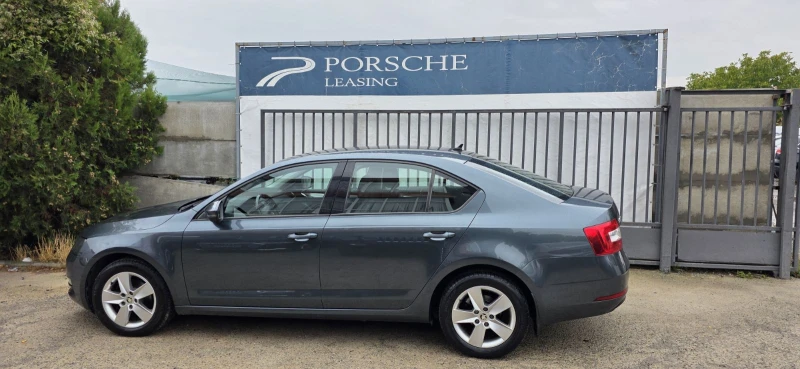 Skoda Octavia, снимка 2 - Автомобили и джипове - 53087785